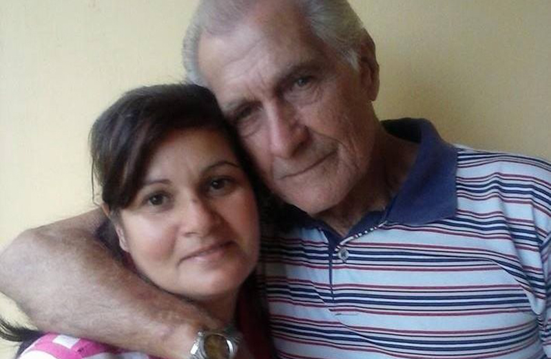 acusada de matar e queimar o pai e a madrasta