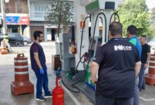 Procon fiscaliza postos